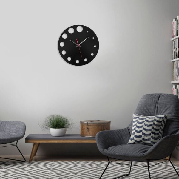 ساعت دیواری مدل روز جنس پلکسی (شیشه نشکن) مشکی