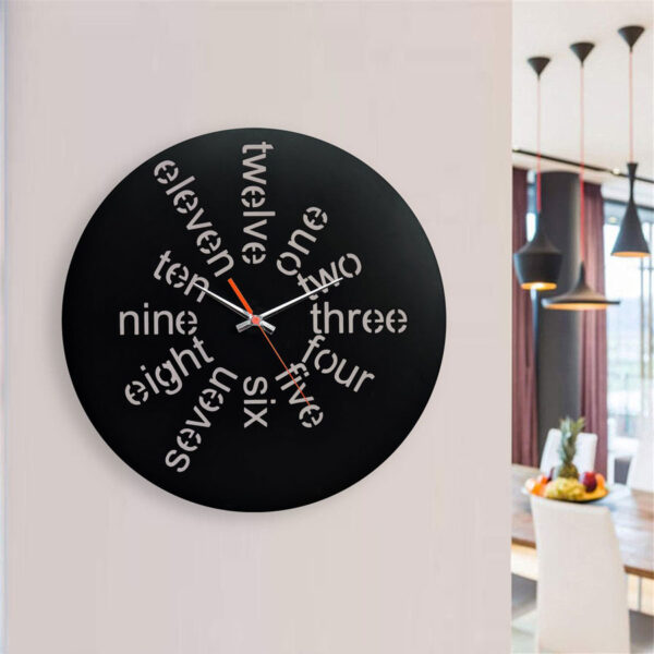 ساعت دیواری مشکی با نوشته اعداد جنس گلس (شیشه نشکن)