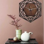 ساعت دیواری مدل اسلیمی چوبی از جنس MDF ترکیبی از دو رنگ