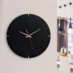 ساعت دیواری مدل بلک فور با رنگ مشکی و طراحی زیبا