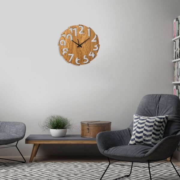 ساعت دیواری طرح جدید و با دو رنگ و در دو جنس مختلف