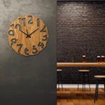 ساعت دیواری طرح جدید و با دو رنگ و در دو جنس مختلف