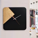 ساعت دیواری مدل دورنگ جنس چوبی (MDF)