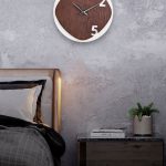 ساعت دیواری طرح جدید جنس چوبی مناسب اتاق نشیمن در دو طرح