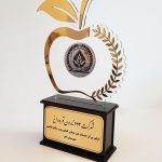 سفارش ساخت تندیس | تندیس شیشه ای | تندیس از جنس چوبی و پلکسی گلس