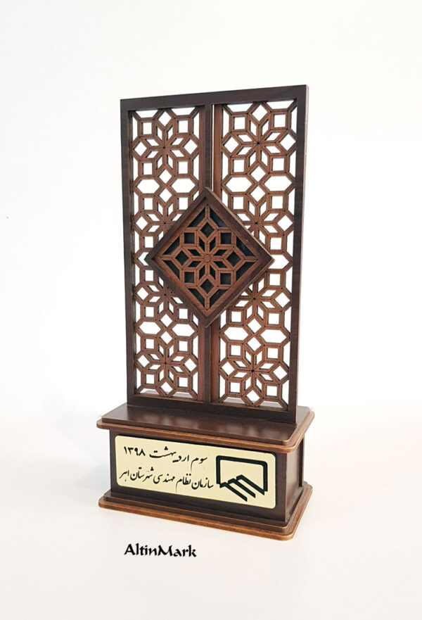 سفارش ساخت تندیس | تندیس شیشه ای | تندیس از جنس چوبی و پلکسی گلس