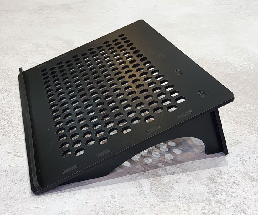 استند لپ تاپ