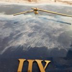 ساعت دیواری اپوکسی طرح دریا 