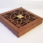 جعبه آجیل و شکلات مناسب هدیه با تنوع رنگ و طرح