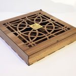 جعبه آجیل و شکلات مناسب هدیه با تنوع رنگ و طرح