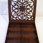 جعبه آجیل و شکلات مناسب هدیه با تنوع رنگ و طرح