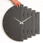 ساعت دیواری مدل Stripes با رنگبندی و سایز مختلف