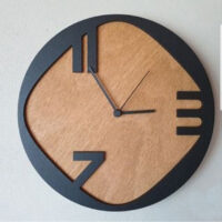 ساعت دیواری دو رنگ