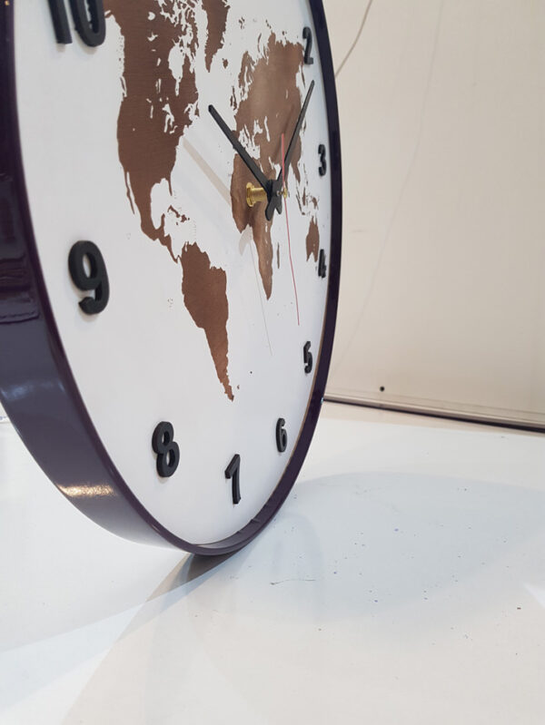 ساعت دیواری نقشه جهان با تنوع سایزبندی