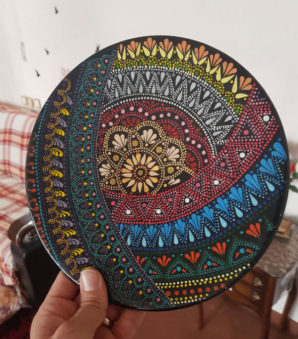 بشقاب دیوارکوب سفالی